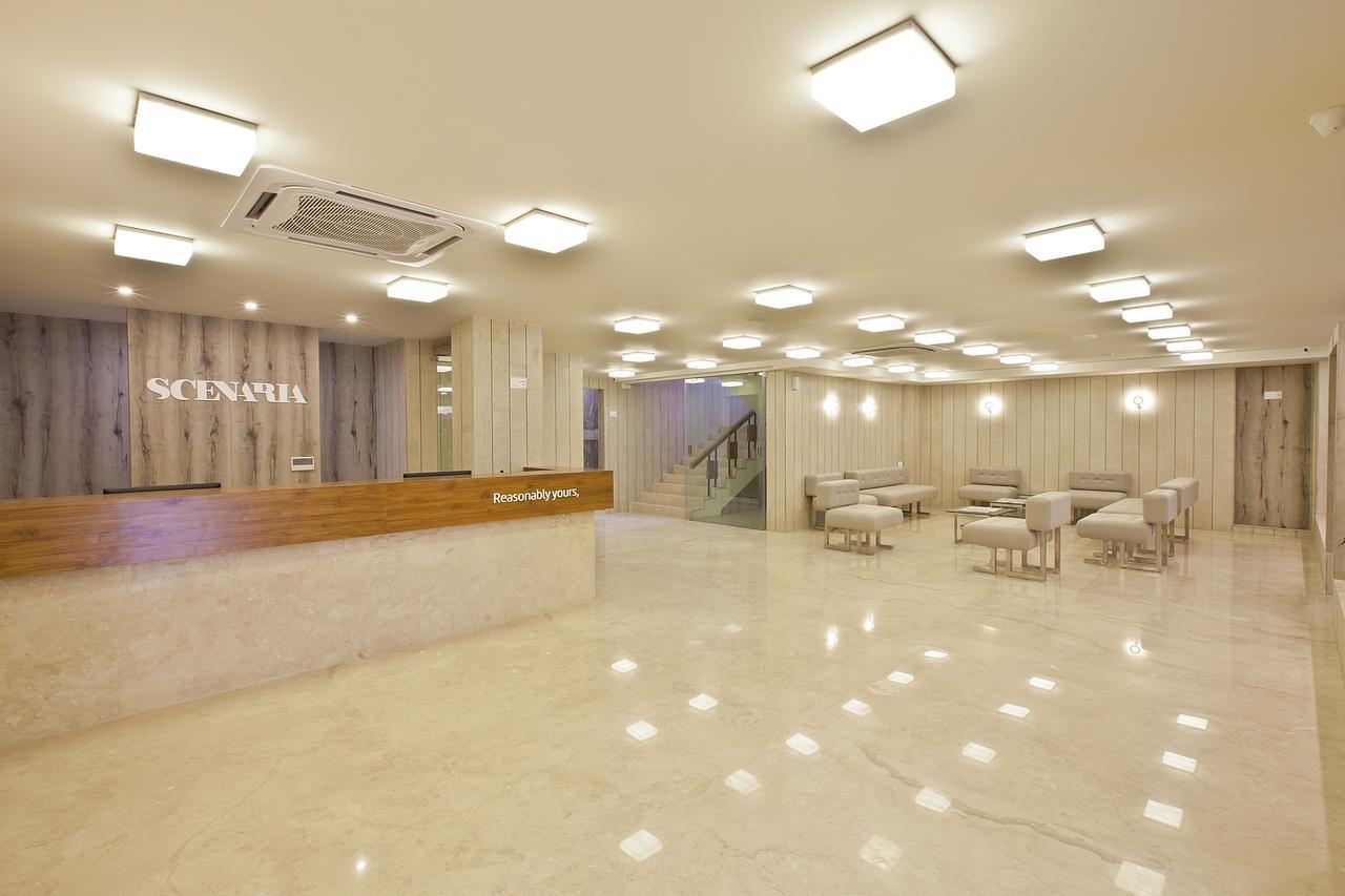 Scenaria Hotel Ahmedabad Exterior foto
